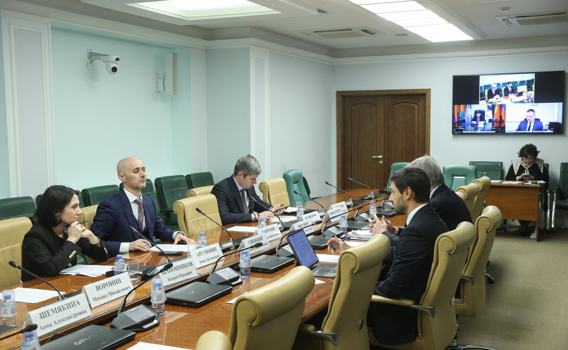 Круглый стол Комитета Совета Федерации по экономической политике «Антимонопольное регулирование в странах Содружества Независимых Государств и в рамках Евразийского экономического союза»