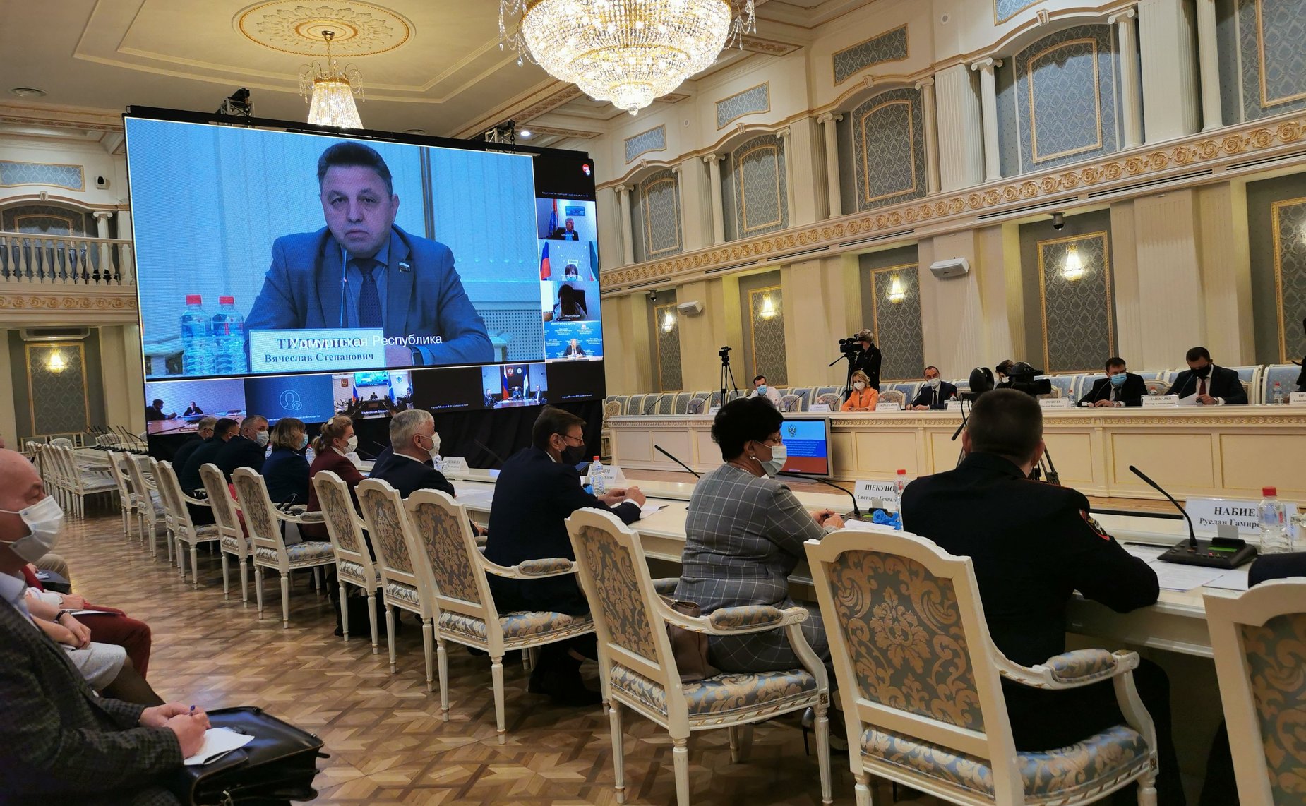 Председатель Комитета СФ по Регламенту и организации парламентской деятельности Вячеслав Тимченко провел расширенное совещание в Ижевске