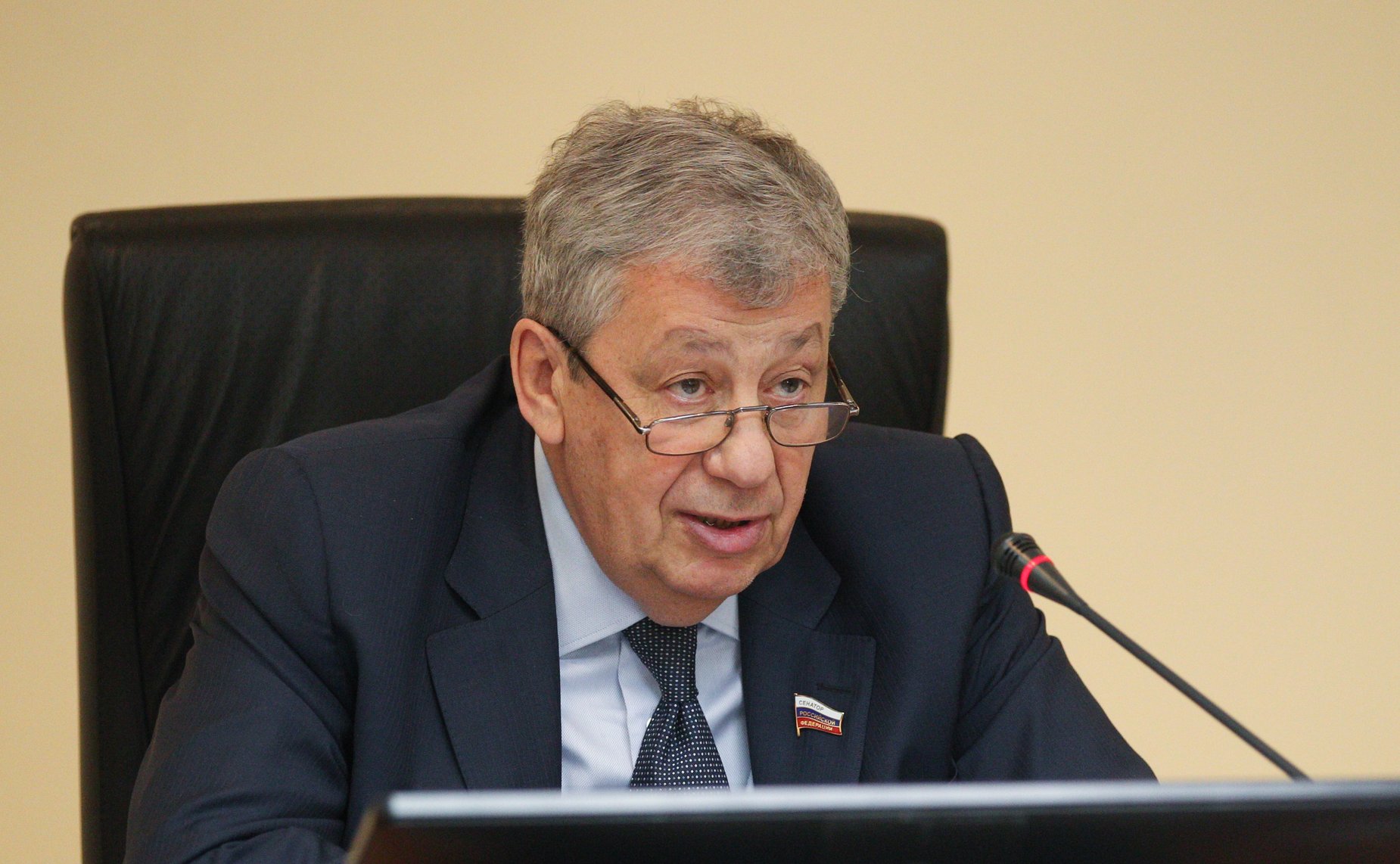 Аркадий Чернецкий