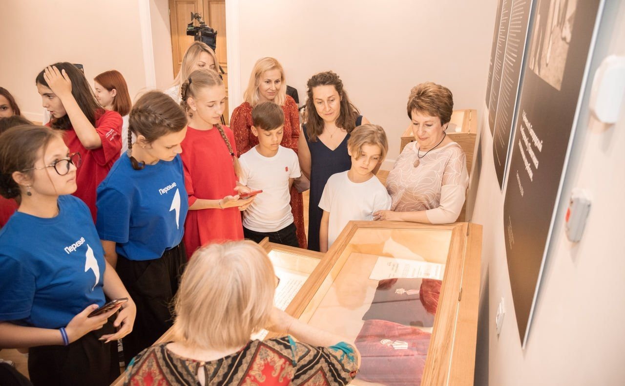 Екатерина Алтабаева в Севастополе провела ряд мероприятий совместно с участниками севастопольского отделения «Движения Первых»