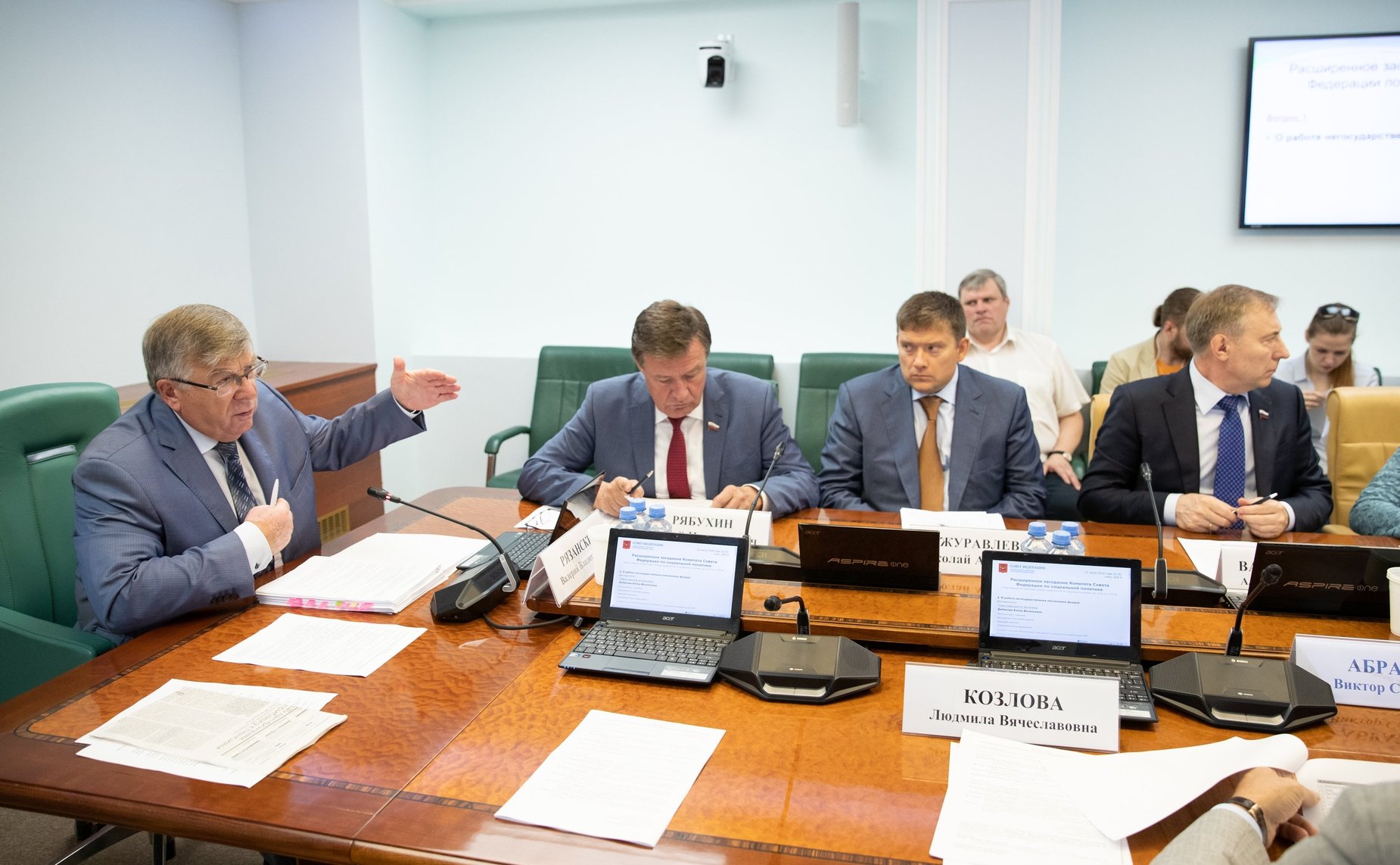 Заседание Комитета СФ по социальной политике