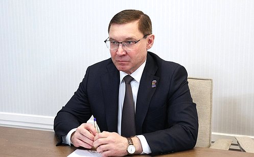 http://council.gov.ru/media/photos/large/0bLwOVlrOiFgGAwYfwWbA0EWf5Q7QsOe.jpg