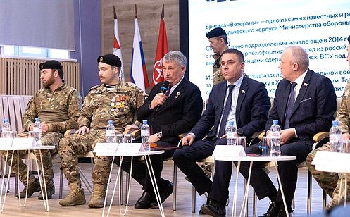 Ю. Воробьев: Встречи с героями СВО для молодежи — мощный импульс стать настоящими патриотами