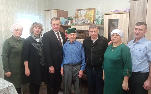 С. Рябухин посетил ветеранов в Мелекесском районе Ульяновской области