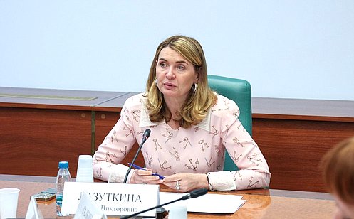 Ю. Лазуткина: Обсудили новые возможности использования электронного сертификата для семей с детьми