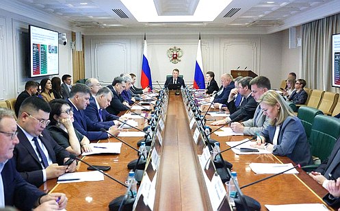 http://council.gov.ru/media/photos/large/EhDWnTfNhWe07njTkz2ylUkkn9AV12Av.jpg