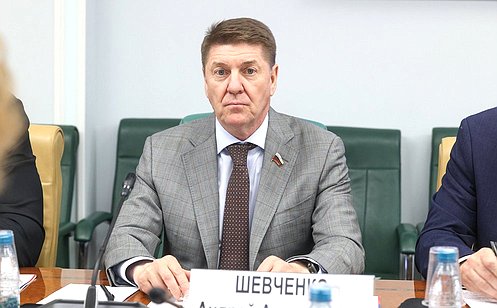 http://council.gov.ru/media/photos/large/FBVJ5coAUcPAadvPLe0wk9dfPaAJ15dy.jpg