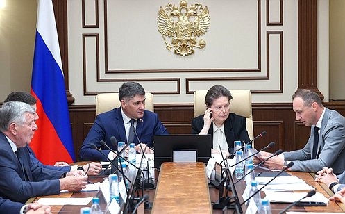 http://council.gov.ru/media/photos/large/G1drS9F6ch1XsOpEHLvqEYeS2K3Nln1J.jpg