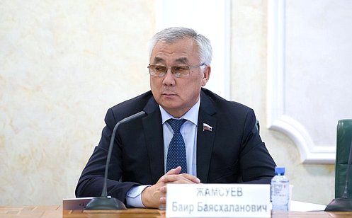 Б. Жамсуев провел личный прием граждан в Забайкальском крае