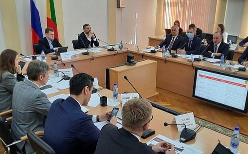 Б. Жамсуев принял участие в совещании по вопросам социально-экономического развития Забайкальского края