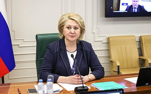 Л. Гумерова выступила на заседании Комиссии по научно-технологическому развитию РФ