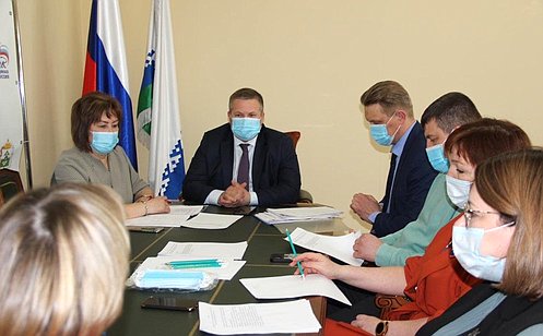 Д. Гусев: Проект «Всеобуч по плаванию» будет реализован в школах Ненецкого автономного округа