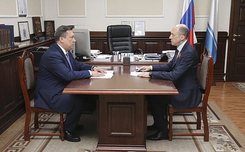 В. Полетаев провел встречу с Главой Республики Алтай
