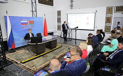 А. Трембицкий: Россия и Беларусь продолжат работу над новыми проектами в сфере легкой промышленности
