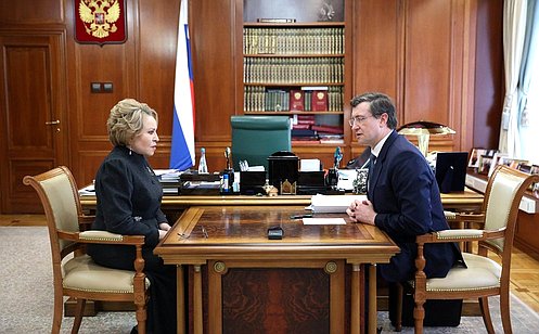 http://council.gov.ru/media/photos/large/RxzWgH85O1JuOkzX6yAl4hGhbtQAJHwa.jpg