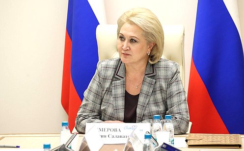 http://council.gov.ru/media/photos/large/S2AhBVcC5E3yA2zcGMVdgrxBAuoqFbZ6.jpg