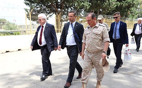 Сенаторы посетили российские военные объекты в Сирии
