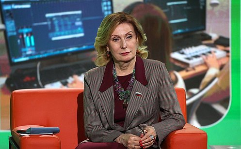 http://council.gov.ru/media/photos/large/hkiqjZrRbdkRHuEmSAxHRgfQMQU2f12y.jpg