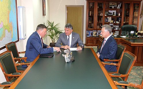 Ю. Воробьев встретился с губернатором Вологодской области и главой Вытегорского района