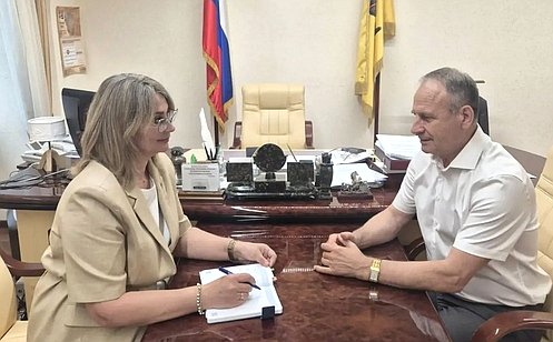 http://council.gov.ru/media/photos/large/m8pM8qPx1lJMp73Kc0RbY2L0mVtw2ccD.jpg