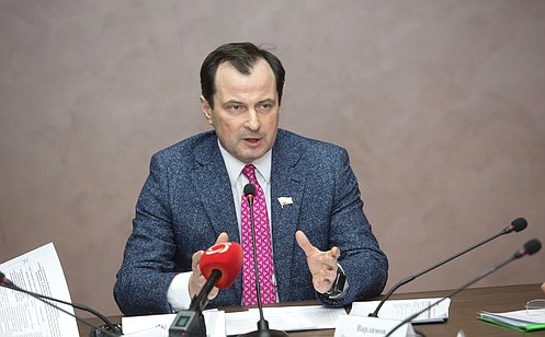 Ю. Федоров провел в Удмуртии «круглый стол» по изменениям в закон об охоте