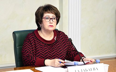 Для достижения экономического и технологического суверенитета важно сотрудничество государства и бизнеса — Л. Талабаева