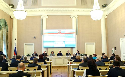 В Санкт-Петербурге состоялось заседание Президиума Совета законодателей Российской Федерации