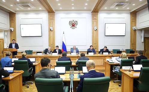 http://council.gov.ru/media/photos/large/uwGS5iz9v91cQUC7eqLAMvafDnaXOtvm.jpg