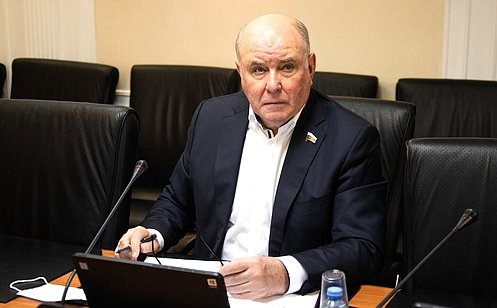 Г. Карасин: Принимаются меры, направленные на реализацию Постановления СФ о поддержке развития Сахалинской области