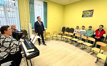 Игорь Мурог в ходе региональной недели в Рязанской области посетил Ряжскую детскую музыкальную школу