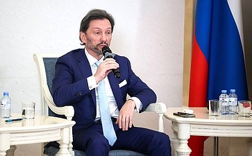 Максим Кавджарадзе