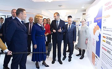 Открытие выставки достижений Чукотского автономного округа в Совете Федерации. Октябрь 2017