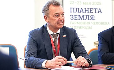 Андрей Яцкин