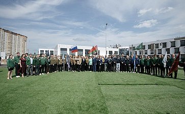 Заместитель Председателя СФ Галина Карелова, Министр строительства и ЖКХ РФ Ирек Файзуллин и губернатор Воронежской области Александр Гусев обсудили ход строительства инфраструктурных проектов в регионе