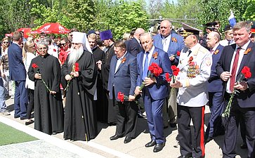 Сергей Аренин принял участие в мероприятиях, посвященных 74-й годовщине Победы в Великой Отечественной войне