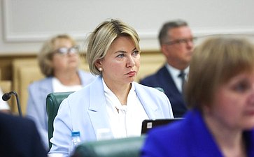 Совещание Комитета СФ по экономической политике по вопросу консервации объектов культурного наследия, находящихся в неудовлетворительном состоянии, относящихся к федеральной собственности