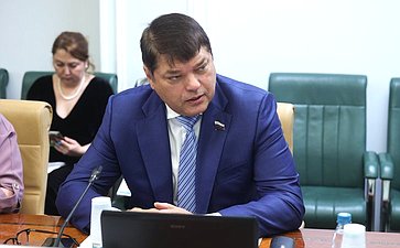 Дмитрий Василенко