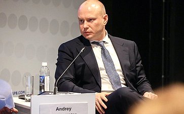 XXVIII Петербургский международный экономический форум (ПМЭФ’25). «Технологии двойного назначения и будущее глобального лидерства»