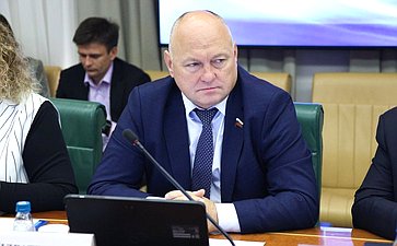 Алексей Кондратенко