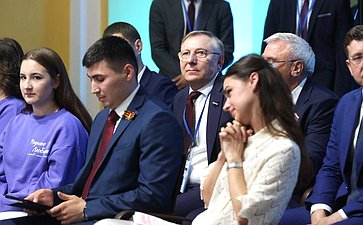 Встреча Председателя СФ Валентины Матвиенко и Председателя Совета Республики Национального собрания Республики Беларусь Натальи Кочановой с представителями молодежи России и Беларуси