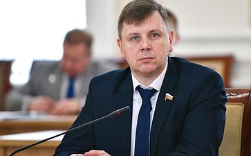 Артем Малащенков