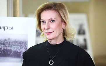 Инна Святенко