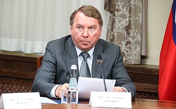 Владимир Кожин