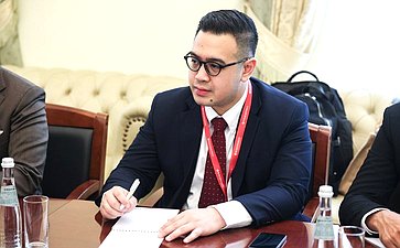 Встреча первого заместителя Председателя СФ Андрея Яцкина с заместителем председателя Народного консультативного конгресса Республики Индонезии