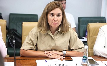 Заседание секции «Цифровая промышленность» «Обеспечение технологической независимости критической информационной инфраструктуры промышленности: переход на доверенные программно-аппаратные комплексы»