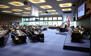 15-й Саммит женщин – председателей парламентов. Сессия 1 «Женщины, мир и безопасность 25 лет спустя: сохраняющиеся проблемы и движение вперед»