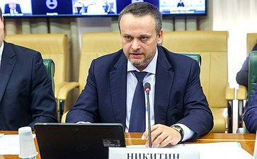 Заседание Совета по развитию транспортного комплекса в субъектах РФ при Совете Федерации