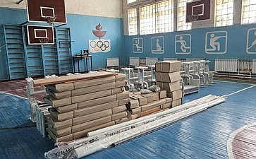 Ольга Бас посетила Рыбянцевскую школу Новопсковского муниципального округа ЛНР