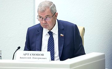 Анатолий Артамонов