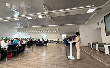 Наталья Котова приняла участие в проведении Экологического турнира Эколят «Удивительное рядом», впервые состоявшегося на ХI Невском международном экологическом конгрессе